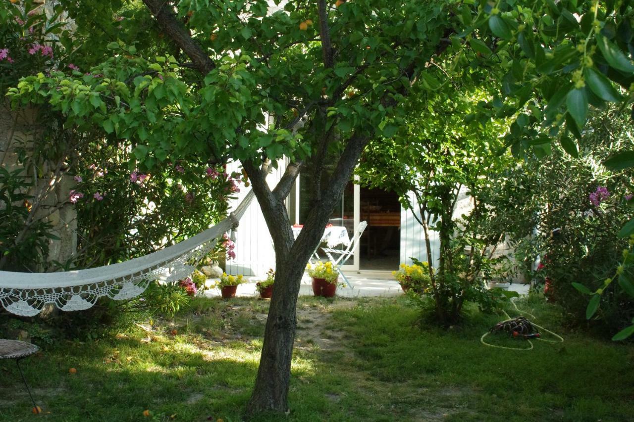 Soleil Et Ombre Ξενοδοχείο Villedieu  Εξωτερικό φωτογραφία